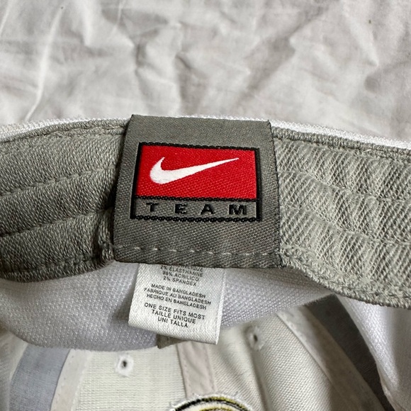 Vintage Michigan Wolverines Nike Hat - Picture 3 of 6